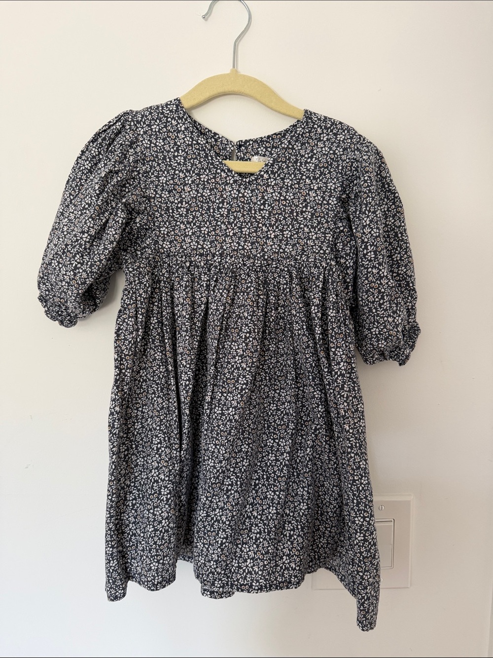 Rylee + Cru Navy and White Floral Puff-Sleeve Dress